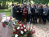 3 года со дня гибели "Курска" - родственники погибших моряков требуют нового расследования 3 года со дня гибели "Курска" - родственники погибших моряков требуют нового расследования