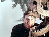 Новый вид динозавра получил имя Rajasaurus narmadensis, что означает "величественная рептилия из Нармада". Нармада - это река, на берегу которой были найдены кости раджазавра Новый вид динозавра получил имя Rajasaurus narmadensis, что означает "величественная рептилия из Нармада". Нармада - это река, на берегу которой были найдены кости раджазавра