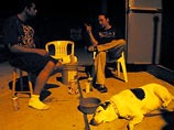 ФОТОГАЛЕРЕЯ: Что происходило в Нью-Йорке, когда погас свет ФОТОГАЛЕРЕЯ: Что происходило в Нью-Йорке, когда погас свет