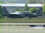 Впервые на авиасалоне в Жуковском представлены американские боевые истребители F-15, F-16 и F-18 и стратегический бомбардировщик В-52
