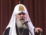 Патриарх Алексий II на Рождественской елке в Государственном Кремлевском дворце Патриарх Алексий II на Рождественской елке в Государственном Кремлевском дворце