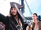 Фильм "Пираты Карибского моря: Проклятие черной жемчужины" продолжает бить рекорды. Так, во второй уик-энд картина с блистательным, ироничным Джонни Деппом перешагнула рубеж в 100 миллионов долларов
