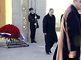 Владимир Путин выступил перед депутатами азербайджанского парламента Владимир Путин выступил перед депутатами азербайджанского парламента