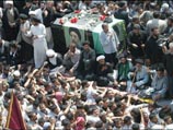 Погибшего лидера шиитов Ирака хоронили около миллиона человек