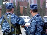 В Ингушетии на фугасе подорван армейский автомобиль "Урал" В Ингушетии на фугасе подорван армейский автомобиль "Урал"