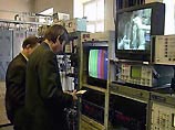 Грозненское телевидение осуществляет работу в полном объеме, сообщил в понедельник по телефону исполняющий обязанности министра по делам национальностей и печати Чечни Хамзат Умхаев Грозненское телевидение осуществляет работу в полном объеме, сообщил в понедельник по телефону исполняющий обязанности министра по делам национальностей и печати Чечни Хамзат Умхаев