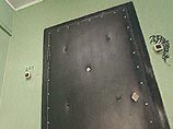 Согласно новым правилам, разрешение на установку металлических дверей надо будет получать у сотрудников ДЕЗ, пожарных, в Бюро технической инвентаризации Согласно новым правилам, разрешение на установку металлических дверей надо будет получать у сотрудников ДЕЗ, пожарных, в Бюро технической инвентаризации