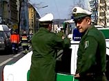 Инцидент произошел в служебных помещениях местной фирмы, занимающей продажей товаров по каталогам с рассылкой их заказчикам по почте Инцидент произошел в служебных помещениях местной фирмы, занимающей продажей товаров по каталогам с рассылкой их заказчикам по почте