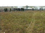 На месте катастрофы стратегического бомбардировщика Ту-160 в Саратовской области сегодня с рассветом возобновились поиски третьего "черного ящика"
