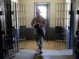 Это уже не первый обстрел из минометов тюрьмы Абу-Грейб, охрану которой осуществляют американские войска