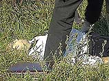 Трупы двух мужчин в возрасте 20 и 40 лет с множественными рублеными ранами были обнаружены в землянке на берегу реки Амур на острове Большой Уссурийский вблизи Хабаровска