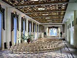 Владимир Путин будет жить в Нью-Йорке в отеле Waldorf Astoria вместе с 19 президентами Владимир Путин будет жить в Нью-Йорке в отеле Waldorf Astoria вместе с 19 президентами