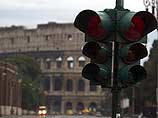 По сообщению итальянской службы гражданской обороны, без света остались Рим, Ватикан, Милан