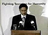Аз-Завахири обвинил президентов Афганистана и Пакистана - Хамида Карзая и Первеза Мушаррафа - в том, что они "служат интересам США", которые, по его словам, "развернули "крестовый поход" против ислама"