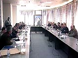 Сегодня ночью на контрольно-пропускном пункте Эрец на границе сектора Газа состоялась первая после долгого перерыва встреча израильской и палестинской делегаций Сегодня ночью на контрольно-пропускном пункте Эрец на границе сектора Газа состоялась первая после долгого перерыва встреча израильской и палестинской делегаций