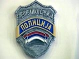 Инцидент произошел около 8 часов утра по местному времени в Кукольном театре, часть здания которого используется полицейскими-сербами из Косово Инцидент произошел около 8 часов утра по местному времени в Кукольном театре, часть здания которого используется полицейскими-сербами из Косово