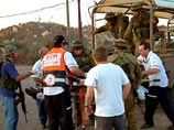 В понедельник утром в районе КПП Баб-Фатима, расположенного на ливано-израильской границе, попали в засаду израильские пограничники