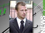Полиция допрашивает игрока "Лидса" по делу об очередном изнасиловании Полиция допрашивает игрока "Лидса" по делу об очередном изнасиловании