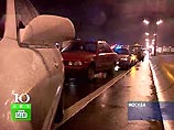 В Москве на московской кольцевой автодороге (МКАД) в районе нулевого километра (поворот на Реутов) возникло массовое ДТП