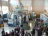 Основной и дублирующий экипажи восьмой экспедиции Международной космической станции в воскресенье отправляются из Звездного городка на Байконур