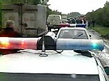 Грузовой фургон из Новгорода, перевозивший 18 тонн груза, столкнулся с рейсовым автобусом, следовавшим из города Тетьков в Кашин. По информации директора Кашинского АТП Игоря Грибова, в автобусе ЛАЗ-695 находилось 16 пассажиров