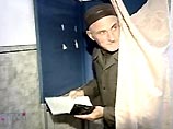 В Чечне все серьезные соперники избранника Кремля Ахмада Кадырова пряником или кнутом изгонялись из предвыборной гонки В Чечне все серьезные соперники избранника Кремля Ахмада Кадырова пряником или кнутом изгонялись из предвыборной гонки