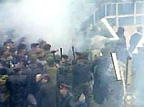 ОМОН спровоцировал побоище на матче с участием ЦСКА в Ельце ОМОН спровоцировал побоище на матче с участием ЦСКА в Ельце