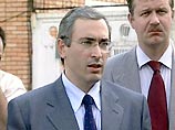 Глава нефтяного концерна ЮКОС Михаил Ходорковский в субботу ответил на очередной ход Генпрокуратуры, обвинившей руководителя компании ЮКОС-Москва Василия Шахновского в неуплате налогов Глава нефтяного концерна ЮКОС Михаил Ходорковский в субботу ответил на очередной ход Генпрокуратуры, обвинившей руководителя компании ЮКОС-Москва Василия Шахновского в неуплате налогов