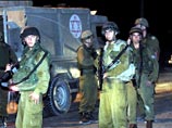 Израильские военные вошли в Рамаллах и провели обыски в офисах канала Al-Jazeera Израильские военные вошли в Рамаллах и провели обыски в офисах канала Al-Jazeera