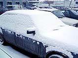 В Санкт-Петербурге в среду утром выпал снег. Толщена снежного покрова составила 2 см