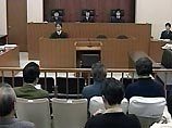 К 14 месяцам тюрьмы приговорен в Японии безработный, попытавшийся протаранить кортеж императора