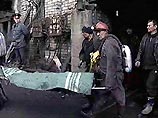 В Партизанске похоронили пятерых горняков, погибших в шахте "Центральная" В Партизанске похоронили пятерых горняков, погибших в шахте "Центральная"