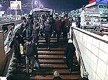 По сообщениям московской скорой помощи, из всех погибших 12 человек замерзли за субботу и воскресенье после нового похолодания По сообщениям московской скорой помощи, из всех погибших 12 человек замерзли за субботу и воскресенье после нового похолодания