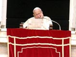 В ходе богослужения Иоанн Павел II выглядел очень уставшим