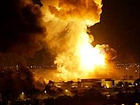 Сильному взрыву предшествовали несколько минометных разрывов, на западном берегу Тигра, где американская администрация занимает огромный дворец Саддама Хусейна