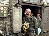 Последствия взрыва на шахте "Центральная" в Партизанске стали ощущать на себе горняки, находившиеся в тот момент в забое. Взрыв прогремел 29 октября на глубине 750 метров