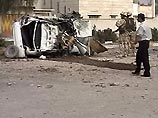 При подрыве автобуса в Басре 3 человека погибли, 10 ранены