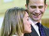 Будущей королеве Испании придется подумать о том, почему пять лет назад она сочла возможным сочетаться гражданским браком, а сейчас согласна обвенчаться в Церкви