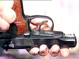 Переводчик с арабского языка отдела взаимодействия 5-й отдельной механизированной бригады Вооруженных сил Украины в Ираке капитан Алексей Бондаренко покончил с собой выстрелом из штатного оружия - пистолета Макарова Переводчик с арабского языка отдела взаимодействия 5-й отдельной механизированной бригады Вооруженных сил Украины в Ираке капитан Алексей Бондаренко покончил с собой выстрелом из штатного оружия - пистолета Макарова