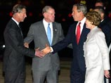 Вечером состоится неофициальная церемония встречи четы Буш с принцем Уэльским Чарльзом. Основная программа визита пройдет 19-21 ноября