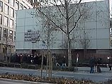 Дело в том, что Кляйн, участвовавший в захвате министров стран ОПЕК в Вене в 1975 году, четверть века назад был другом Фишера Дело в том, что Кляйн, участвовавший в захвате министров стран ОПЕК в Вене в 1975 году, четверть века назад был другом Фишера