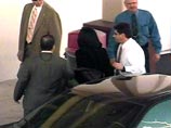 Майкл Джексон прибыл в Санта-Барбару и сдался полиции Майкл Джексон прибыл в Санта-Барбару и сдался полиции