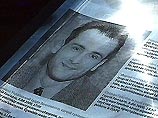 Скандал разразился после того, как была предана гласности аудиозапись, где голоса, возможно принадлежащие президенту Кучме и его ближайшему окружению, обсуждают план устранения Гонгадзе Скандал разразился после того, как была предана гласности аудиозапись, где голоса, возможно принадлежащие президенту Кучме и его ближайшему окружению, обсуждают план устранения Гонгадзе