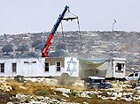 В первую очередь речь идет о демонтаже поселений в секторе Газа к лету 2004 года