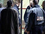 Бунт во французской тюрьме: заключенные захватили в заложники 5 надзирателей