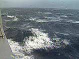 Новороссийский морской торговый порт закрыт из-за шторма Новороссийский морской торговый порт закрыт из-за шторма