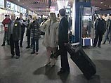 Из-за сильного тумана московские аэродромы работают с ограничениями Из-за сильного тумана московские аэродромы работают с ограничениями