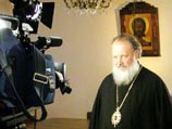 РПЦ не собирается проводить какую-либо модернизацию богослужебного языка и переходить на современный календарь, сказал митрополит Кирилл