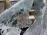 По данным УВД, примерно в 21:30 по московскому времени злоумышленники разбили стекло в автомашине BMW и кинули в салон зажигательную смесь