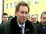 Вице-премьер Владимир Яковлев предложил работу представителям СПС и "Яблока" Вице-премьер Владимир Яковлев предложил работу представителям СПС и "Яблока"